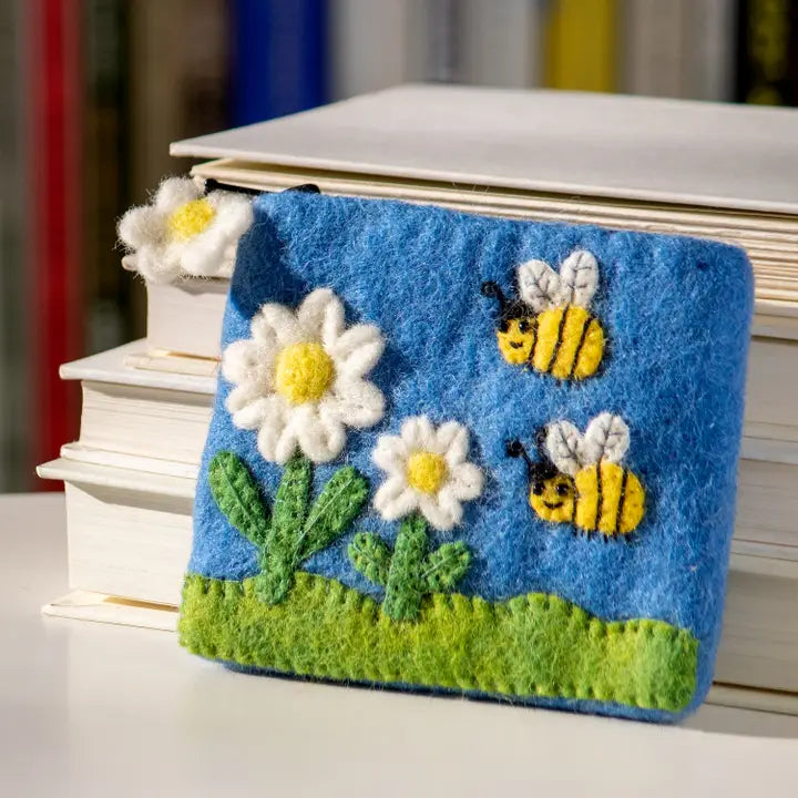 tZi Coinpurse : Bumble Bees