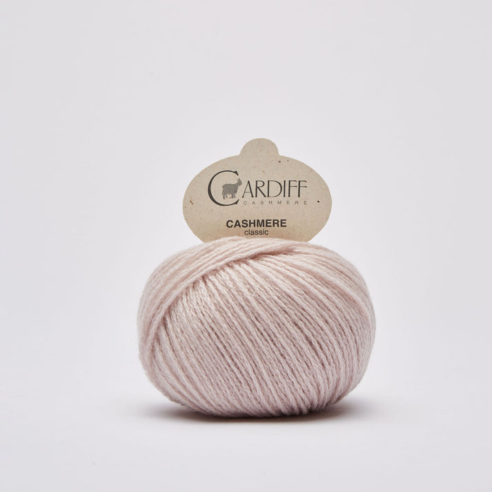 Cardiff Classic Cashmere 687