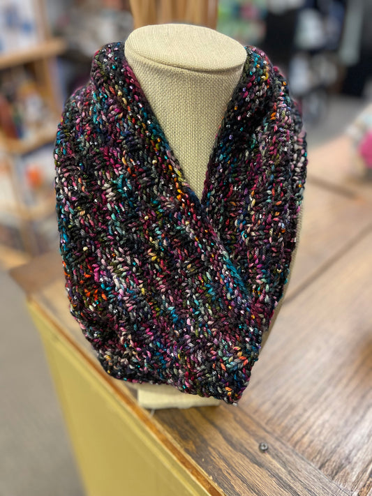 Go To Beaded Cowl