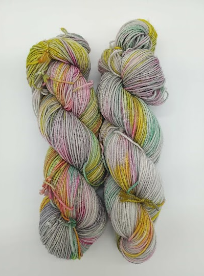 Madelinetosh Merino Light LYS Dye Me to the Moon