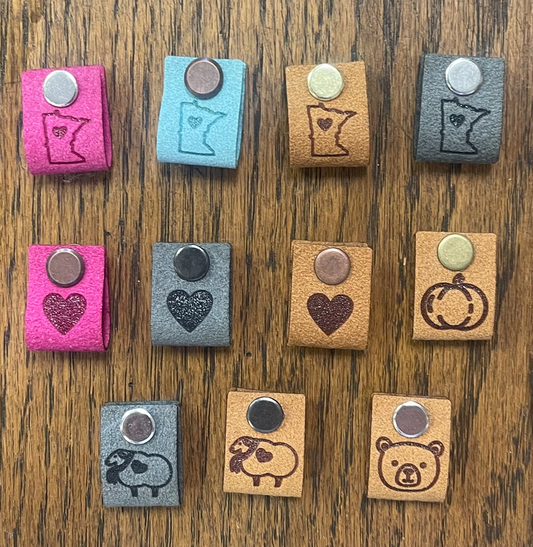 Foldover Tag with Grommet Katrinkles