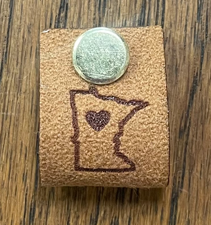 Foldover Tag with Grommet Katrinkles