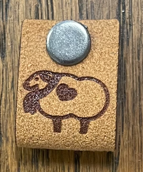 Foldover Tag with Grommet Katrinkles